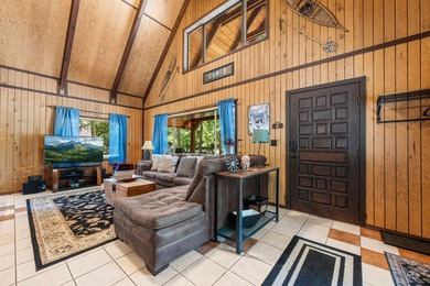 Cozy rustic log cabin in beautiful Donnelly,Idaho! This cabin is - photo 8