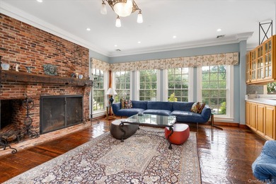 Welcome to 4 Clock Tower Lane - A Private Estate in Prestigious - photo 7