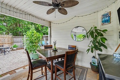 Spacious 4-bedroom, 2-bath home situated on a desirable corner - photo 47