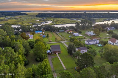 (private lake, pond, coastal) Home For Sale in Ridgeland South Carolina