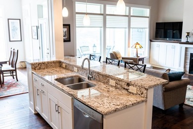 Welcome to this stunning 3-bedroom, 3-bathroom slab-on-grade - photo 16