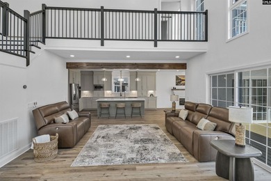Priced $250,000 below appraised value!!!!! Fully Renovated - photo 19