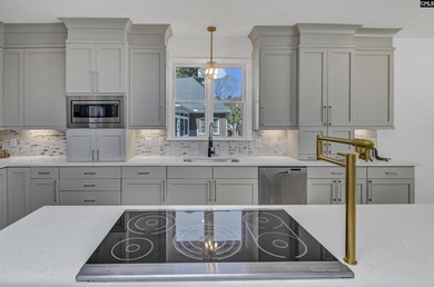 Priced $250,000 below appraised value!!!!! Fully Renovated - photo 28