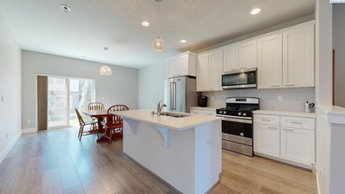 MLS# 294373 Looking for easy living in one of Richland's most - photo 5