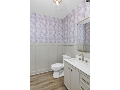 Priced $250,000 below appraised value!!!!! Fully Renovated - photo 38