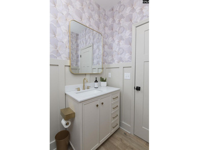 Priced $250,000 below appraised value!!!!! Fully Renovated - photo 39