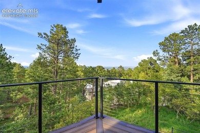 Architecturally striking and beautifully reimagined, this Frank - photo 44
