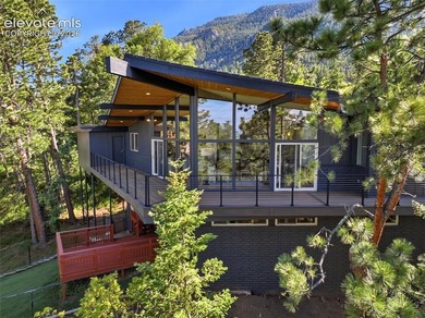 Architecturally striking and beautifully reimagined, this Frank - photo 48