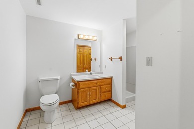 Spacious, open concept 2bed/2bath ranch style condo on the SE - photo 12