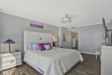 Stunning Gulf-Front Condominium with breathtaking, unobstructed - photo 20