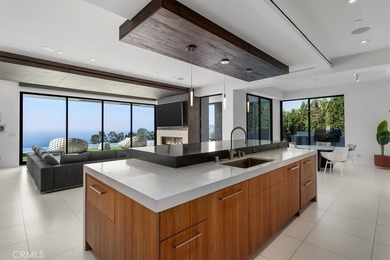 Welcome to Your Private Coastal Resort - 2935 Vista Del Mar - photo 2