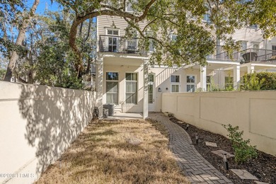 Unique opportunity to own a mixed-use residential and commercial - photo 4