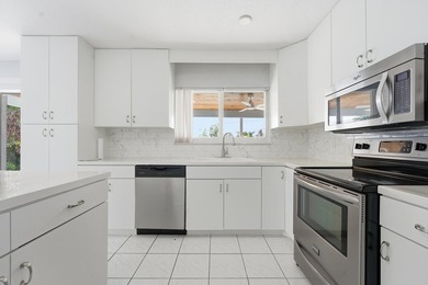 Beautifully updated 3 bedroom, 2 bath pool home in a desirable - photo 14