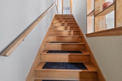 Meticulously maintained and move-in ready, this charming - photo 16