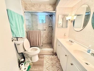 Welcome to Maplewood Estates, one of the area's most desirable - photo 22
