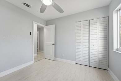 Beautifully updated 3 bedroom, 2 bath pool home in a desirable - photo 22