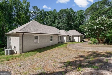 Beautiful area of Milton/Alpharetta (unincorporated). This home - photo 2