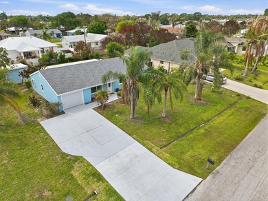 Beautifully updated 3 bedroom, 2 bath pool home in a desirable - photo 41