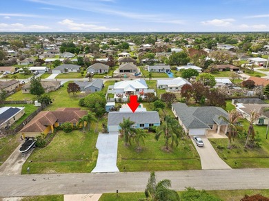 Beautifully updated 3 bedroom, 2 bath pool home in a desirable - photo 42