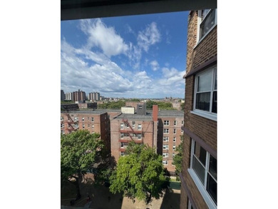 Large 1-bed 850 Sf, Total gut-renovated apartment. 
New