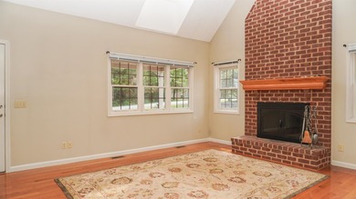 Welcome to this excellently maintained Cape Cod in the heart of - photo 11
