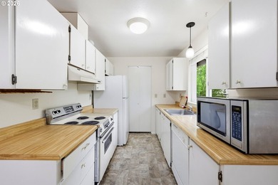 OPEN HOUSE SAT. 7/11, 11:30 - 1:00. Wow! Where can you find - photo 11