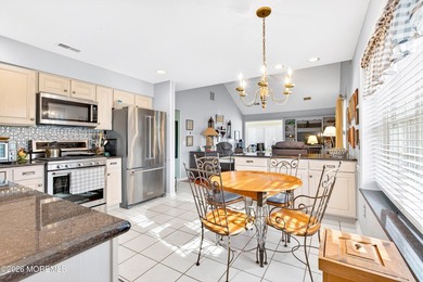 WELCOME TO THIS BEAUTIFUL 3 BEDROOM, 3 FULL BATH, 2-CAR GARAGE - photo 13
