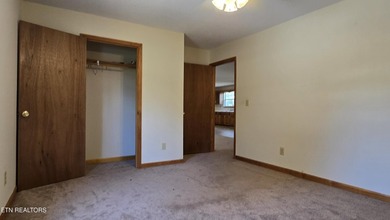 324 Circle R delivers easy living, smart storage, and a - photo 14