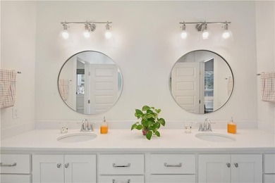 Beautiful 3-bedroom, 2.5-bath home built in 2022 and situated on - photo 15