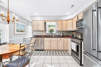 WELCOME TO THIS BEAUTIFUL 3 BEDROOM, 3 FULL BATH, 2-CAR GARAGE - photo 16