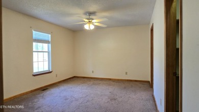 324 Circle R delivers easy living, smart storage, and a - photo 19
