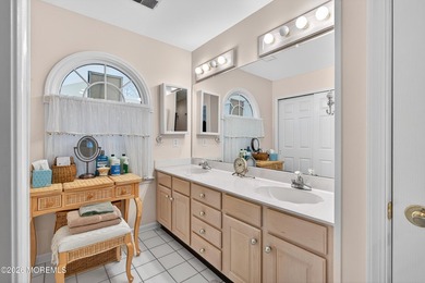 WELCOME TO THIS BEAUTIFUL 3 BEDROOM, 3 FULL BATH, 2-CAR GARAGE - photo 25