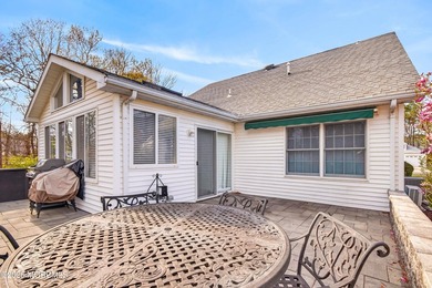 WELCOME TO THIS BEAUTIFUL 3 BEDROOM, 3 FULL BATH, 2-CAR GARAGE - photo 36