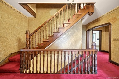 This extraordinary Tudor mansion sits on an expansive 112x100 - photo 8