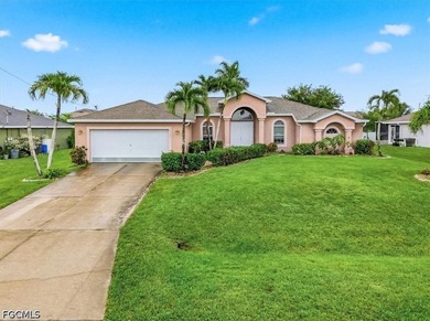 Welcome to 2541 NW 21st Ave, Cape Coral, FL 33993. No flood - photo 11