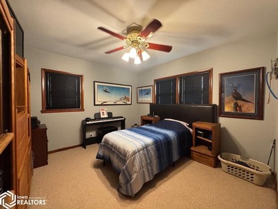 Great two bedroom house near Clear Creek Elementary School - photo 12