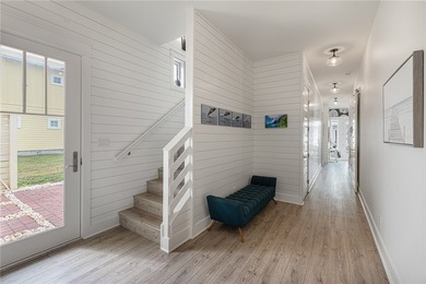 Welcome to Walkin' on Sunshine, located within the boutique - photo 13