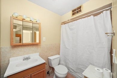 PRICE REDUCED for this attractive 1960's era, 32 unit brick - photo 29