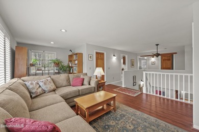 Lovingly maintained contemporary Cape set on just over an acre - photo 34