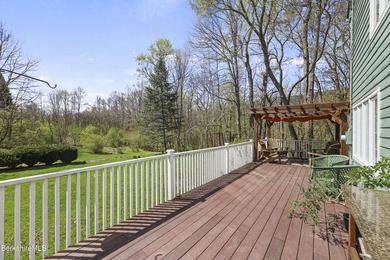 Lovingly maintained contemporary Cape set on just over an acre - photo 47