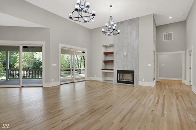Adjacent to Dyes Walk Golf Course, luxury, privacy, and - photo 9