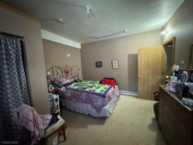 Endless Opportunities with Commercial & Residential Multi-Zoned - photo 11
