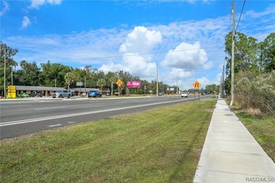 This prime development opportunity, located in Downtown - photo 17