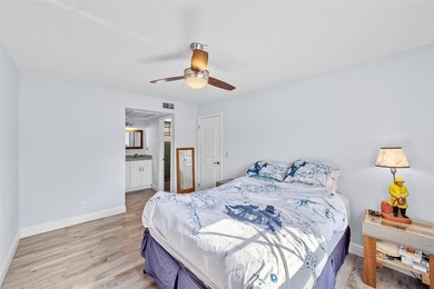 1035 Lake Shore Dr 105 - photo 18