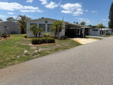 Lake Huntley Home For Sale in Lake Placid Florida
