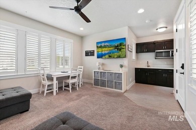 Welcome to this stunning single-level home with a separate - photo 36