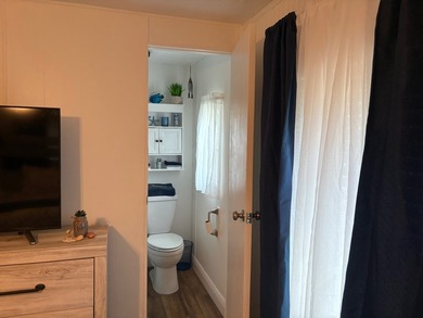 This home is a dream come true if you are looking to retire to - photo 6