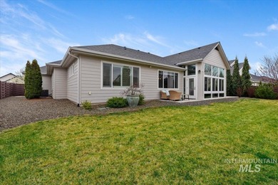 Welcome to this stunning single-level home with a separate - photo 38
