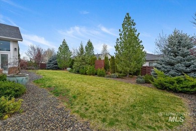 Welcome to this stunning single-level home with a separate - photo 39