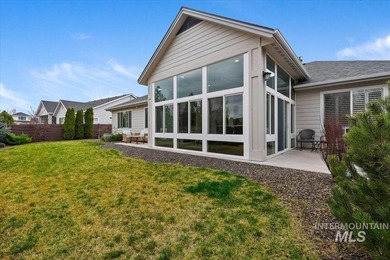 Welcome to this stunning single-level home with a separate - photo 40